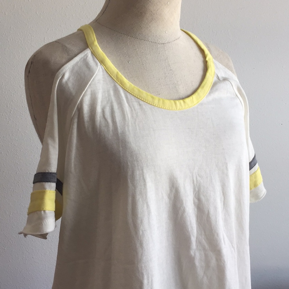 Hippie Rose T-Shirt - Picture 2 of 5